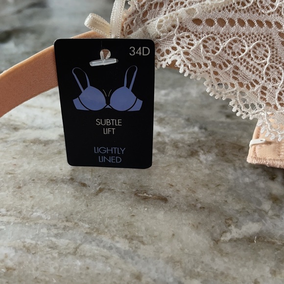 Heidi Bra - Picture 3 of 3